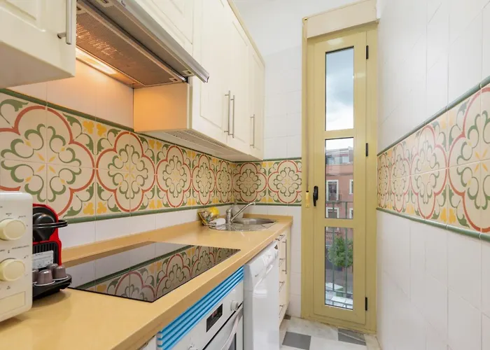 Apartament Beautiful With Balcony - Center-1bd1bth *
